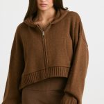 Cropped Zip Up Chunky Knit Hoodie in Espresso