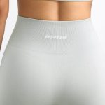 Super Sculpt Seamless Leggings in Fog - Image 4
