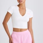 Graphic-Print Cropped T-Shirt in White - Image 6