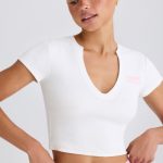 Graphic-Print Cropped T-Shirt in White - Image 7