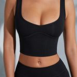 Sweetheart Neckline Crop Top in Black - Image 4