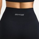 Super Sculpt Seamless Leggings in Black - Image 4