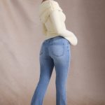 High-Rise Flared Jeans in Vintage Wash - Image 2