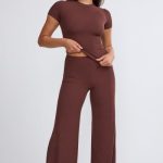 Petite Mid Rise Wide Leg Trouser in Chocolate - Image 5