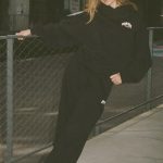 Mid-Rise Wide-Leg Joggers in Black