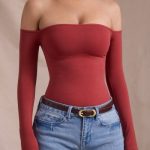 Seamless Off-Shoulder Long-Sleeve Bodysuit in Brick Red - Image 5
