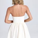 Halterneck Floral-Appliqu?? Corset Mini Dress in Ivory - Image 2