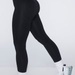 Leggings in Black - Image 3